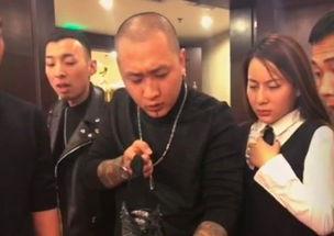 快手方丈什么背景,从草根逆袭到网络红人的传奇历程