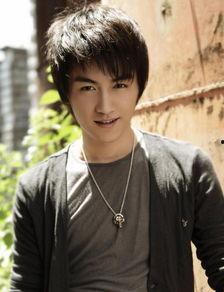 陈晓个人资料简介及,影视双栖艺人，演绎人生百态