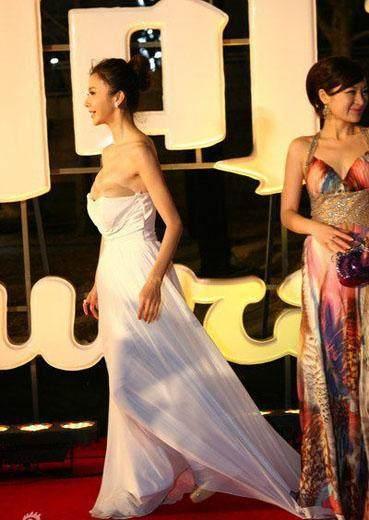 女明星走红毯图片